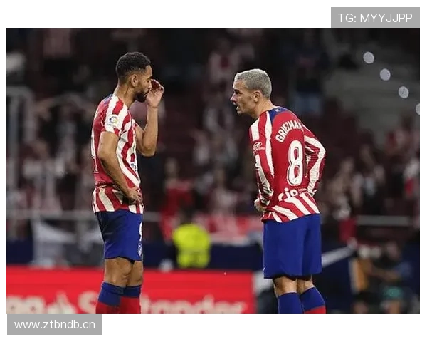 菲利克斯从边路到中路的角色变化分析