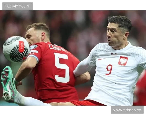 莱万多夫斯基每90分钟进球效率分析:是否达到历史顶级水准 莱万多夫斯基每90分钟进球效率分析:是否达到历史顶级水准