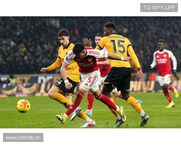 阿森纳领先局面屡遭逆转，比赛管理问题凸显